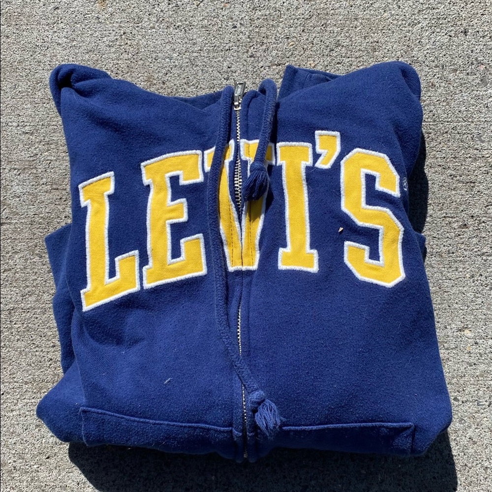 Women’s Zip-up